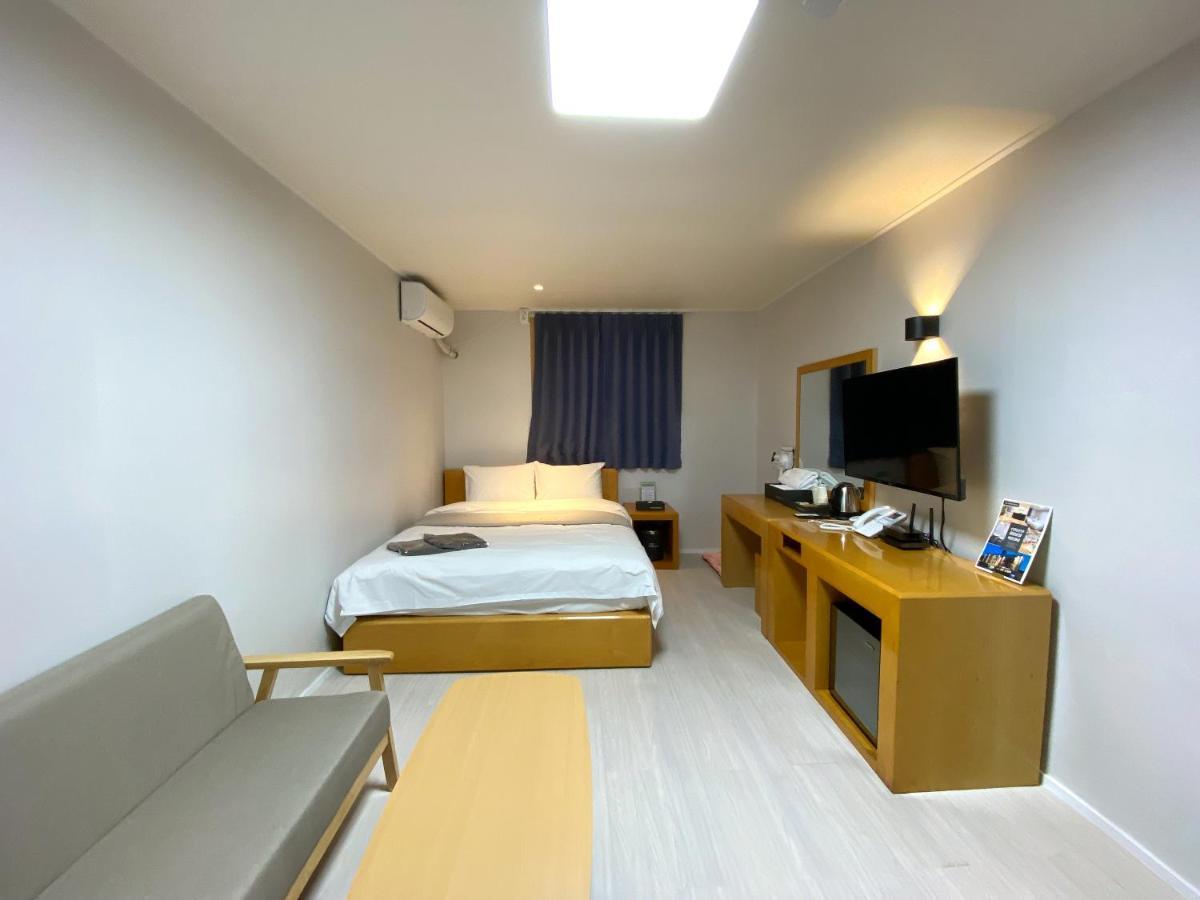 Suanbo Hot Spring Healing Hotel Chungju Ngoại thất bức ảnh