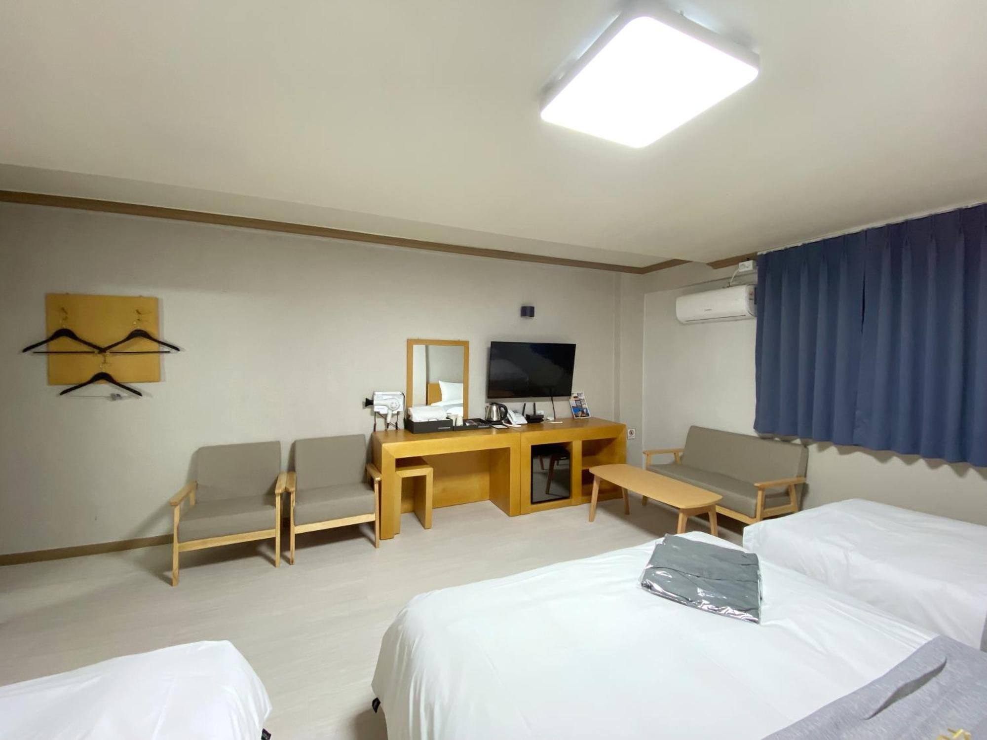 Suanbo Hot Spring Healing Hotel Chungju Ngoại thất bức ảnh